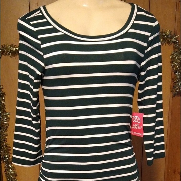 Green Shirt Dress With Slits - Picture 6 of 12